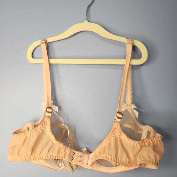 Agent Provocateur Lorna 3-piece Set in Sand - Picture 3 of 9